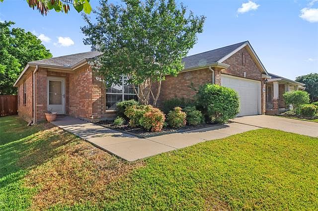 1st image of 9204 Norfolk Ln