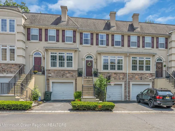 15 W Aspen Way, Aberdeen, NJ 07747