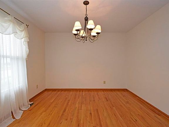2nd image of 3057 Granny Smith Ln
