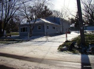 W6861 S Shore Dr, Delavan, WI 53115