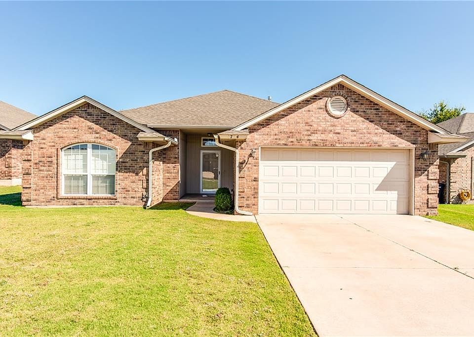 1st image of 1704 Jordan Dr