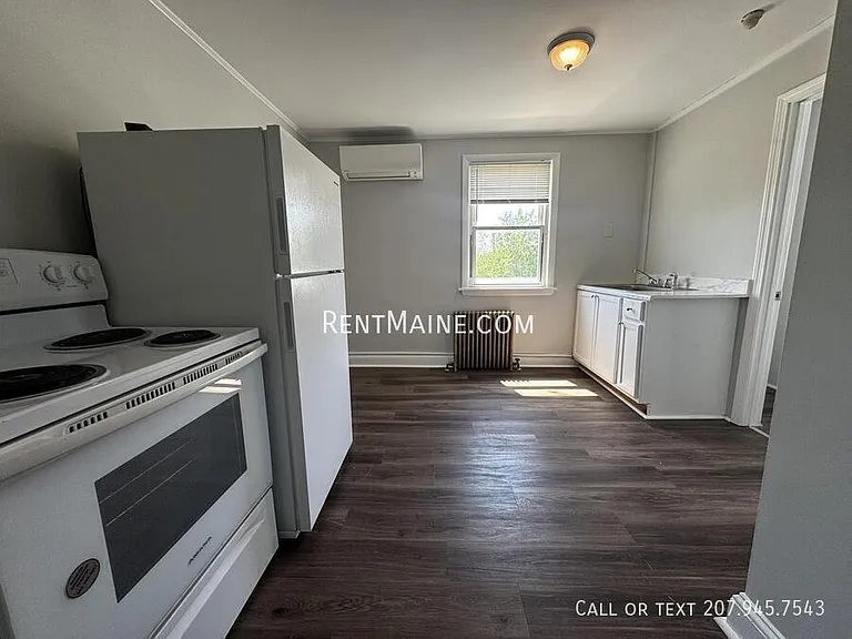 513 Main St #11 — Photo 2
