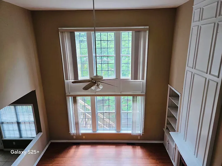 5067 Faversham Hill Dr — Photo 3