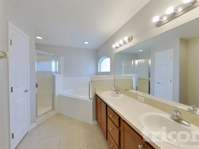 4739 Acorn Dr — Photo 9