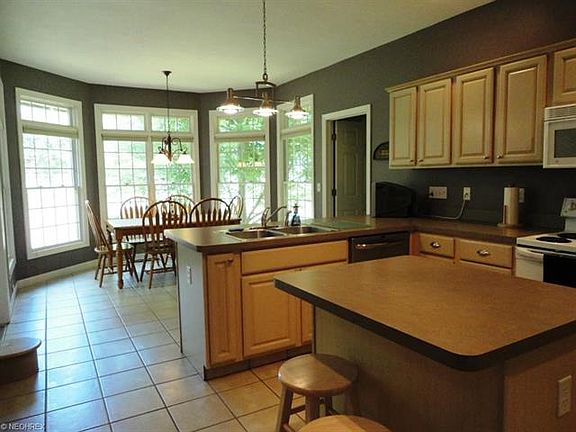 5th image of 21769 Gatehouse Ln