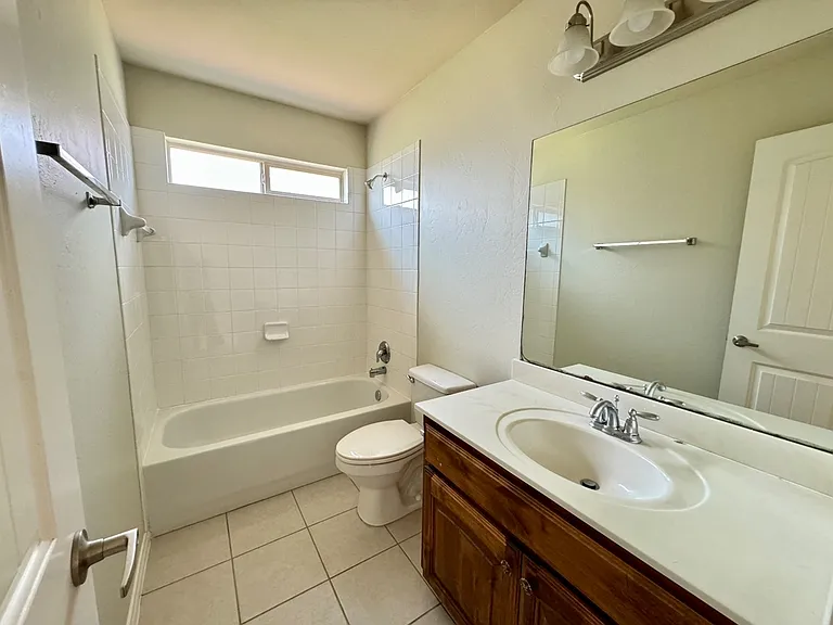 17713 Fruited Plain Ln — Photo 7