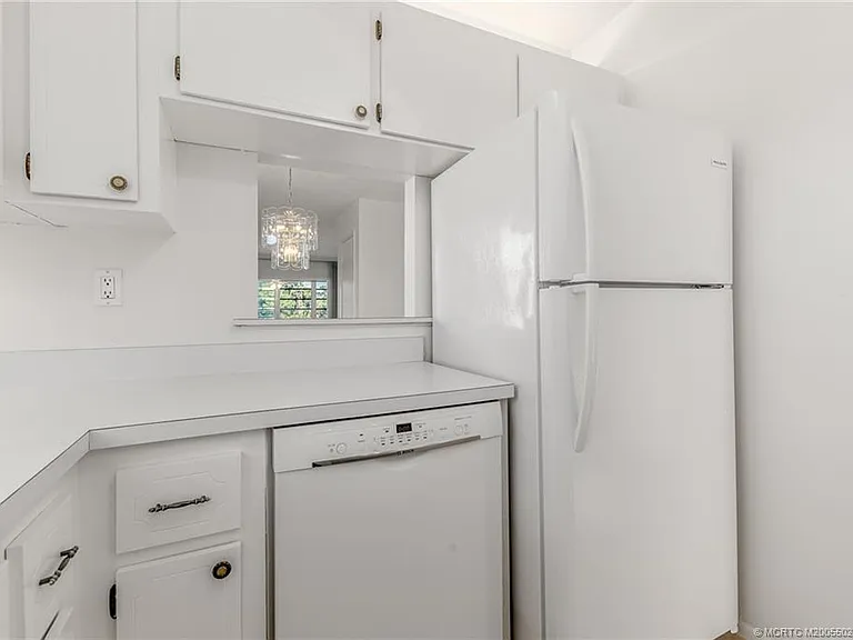 1225 NW 21st St #8-815 — Photo 4