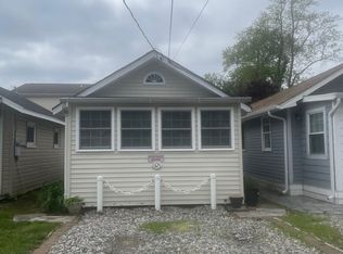 605 Central Ave, Spring Lake, NJ 07762