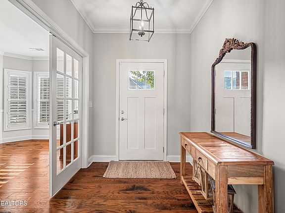 4th image of 12639 Sandburg Ln