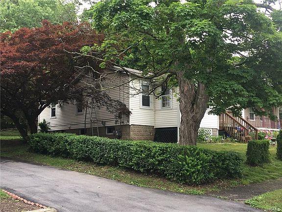 3rd image of 39 Orange Ave