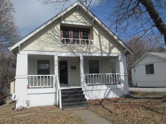 2nd image of 1420 W College St