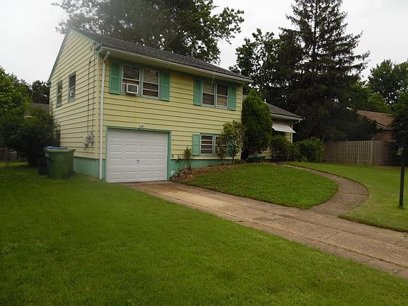 3rd image of 108 Kenwood Dr