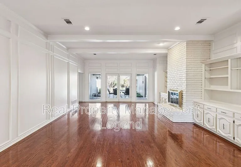 6505 Copper Creek Dr — Photo 5