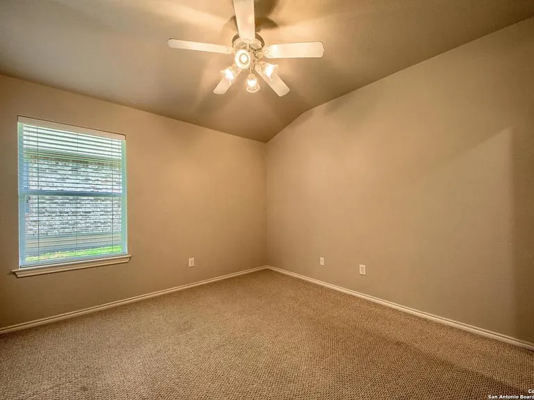 25614 Texas Ash — Photo 21