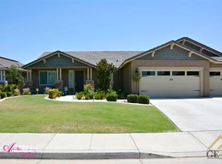 8412 Monza Ct, Bakersfield, CA 93314
