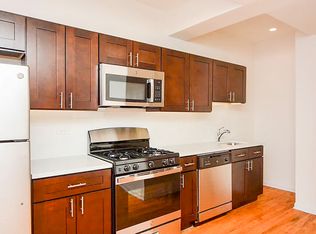 1555 N Mohawk St APT 3, Chicago, IL 60610