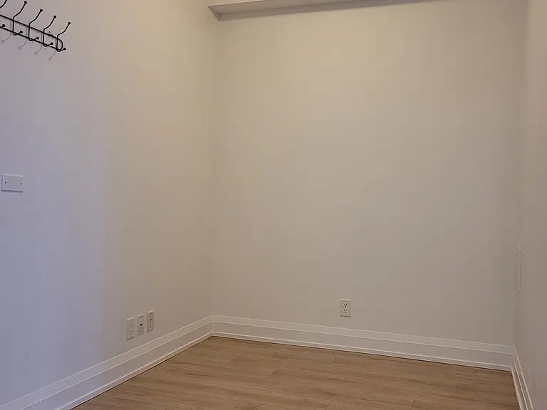7900 Bathurst St #524 — Photo 6