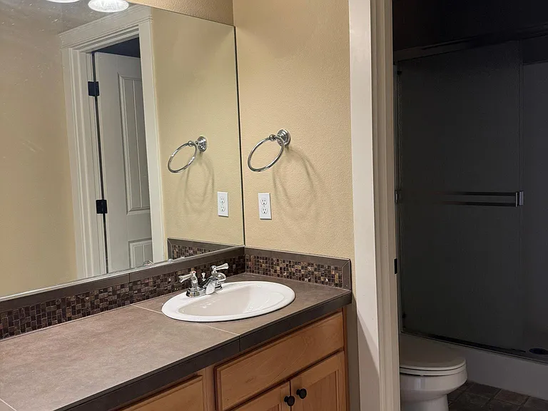 14121 Passage Pkwy — Photo 13