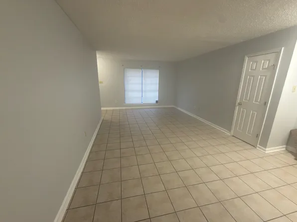 625 Vouray Dr, Kenner, LA 70065