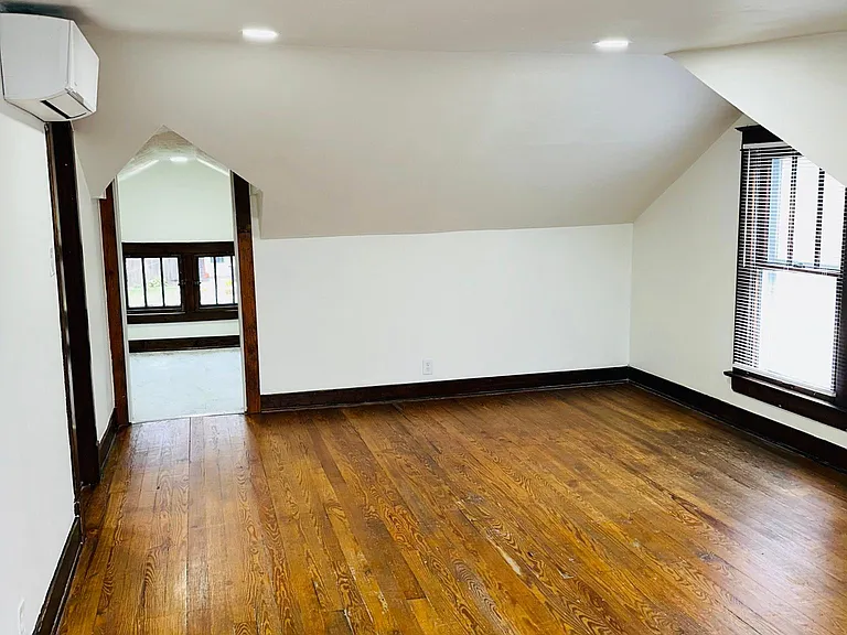 Upstairs Master