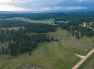 11955 Lone Elk Dr, Hot Springs, SD 57747