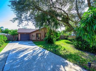 10840 Saint Lucia Ct, Bonita Springs, FL 34135