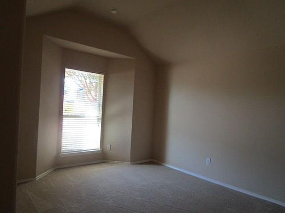 2nd image of 6703 Hillgreen Dr