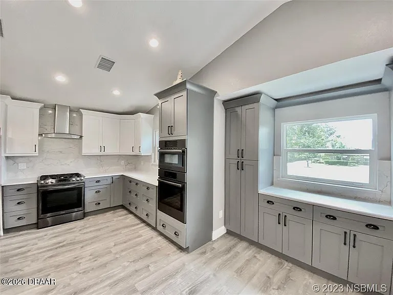 1031 Club House Blvd — Photo 7