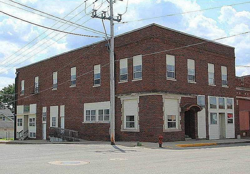 Building Photo 3