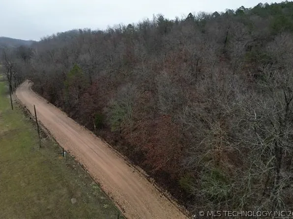 43944 636th Rd, Jay, OK 74346