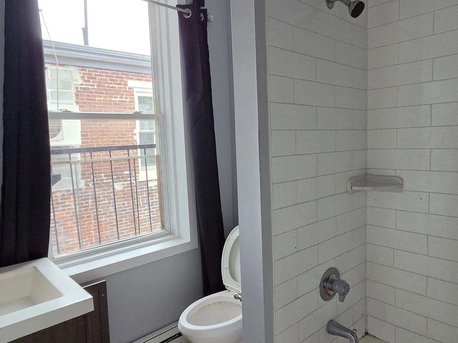 232 E Hanover St — Photo 4