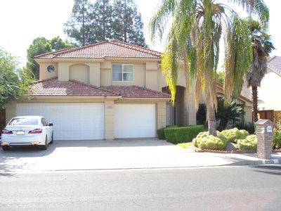 8059 N Rowell Ave, Fresno, CA, 93720