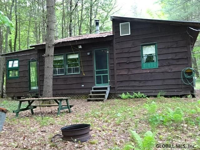 1st image of 23 Shingle Shanty Way