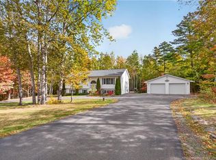 153 Garden Grove St, Lincoln, NB E3B 7G8