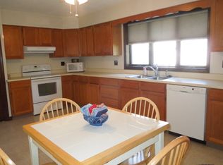 155 Dorr Dr APT 16, Rutland, VT 05701