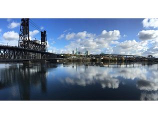 720 NW Naito Pkwy APT D16, Portland, OR 97209