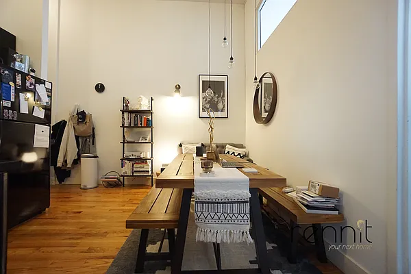 Rented by Rennit Inc. | media 22