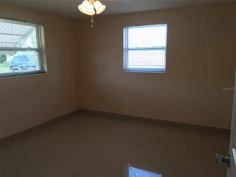 1050 Clairborne St — Photo 11