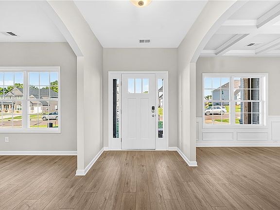 3rd image of 2971 Wyndham Village Dr