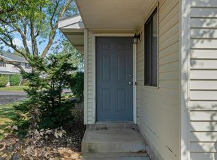 7765 157th St W, Apple Valley, MN 55124