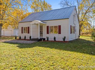 3105 Sweeter Rd, Muskegon, MI 49445