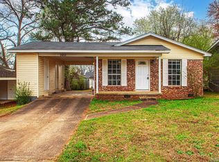 1011 Ferrell Dr, Jacksonville, AR 72076