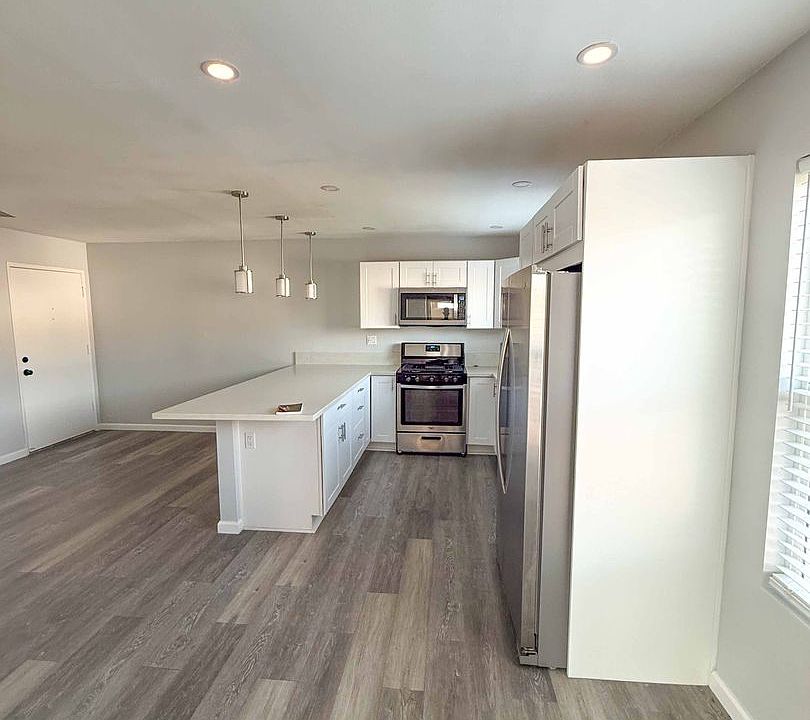 1st image of 4663 33rd St APT 7