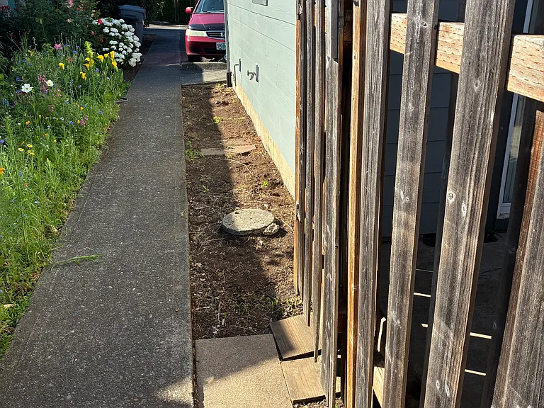 277 S Knott St — Photo 13