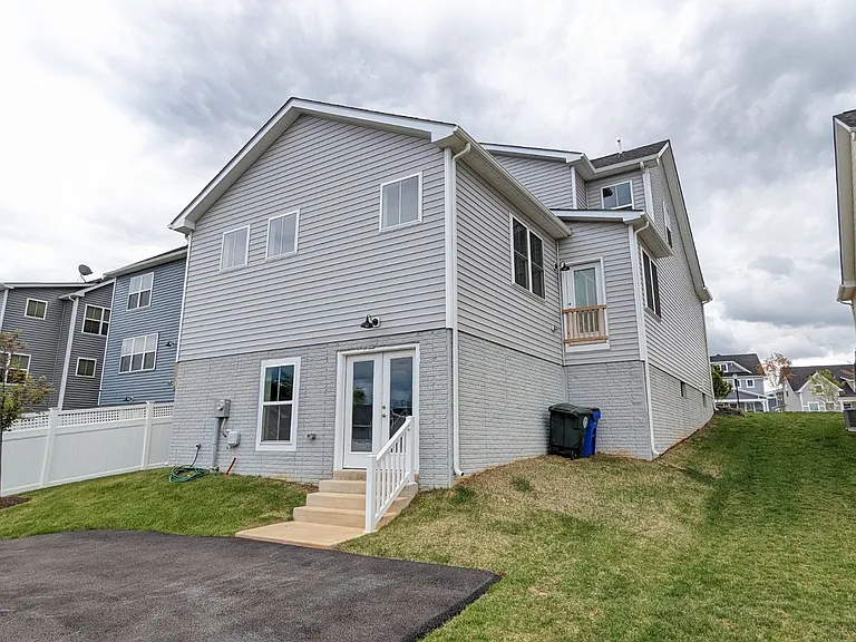 1207 Marsalis Pl — Photo 17