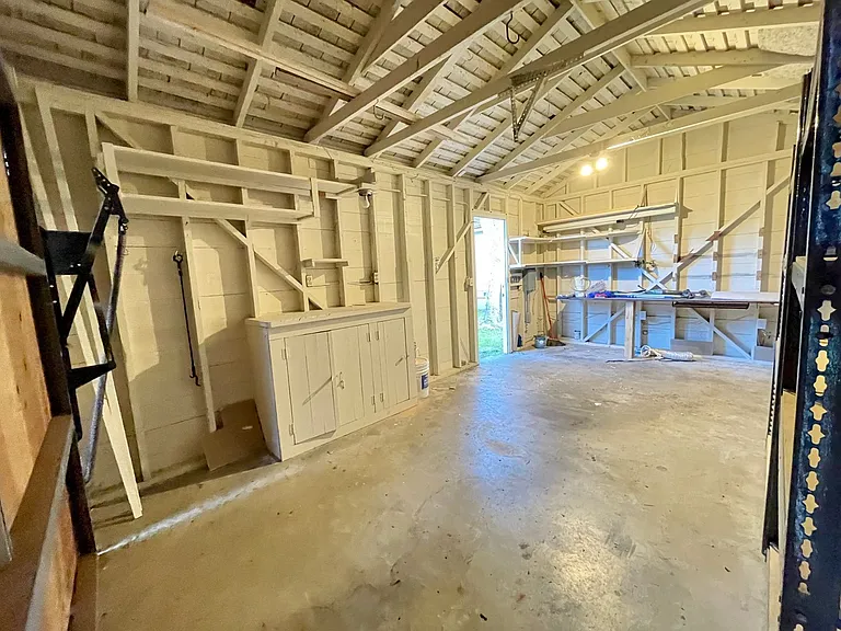 934 Fountain Ave — Photo 28