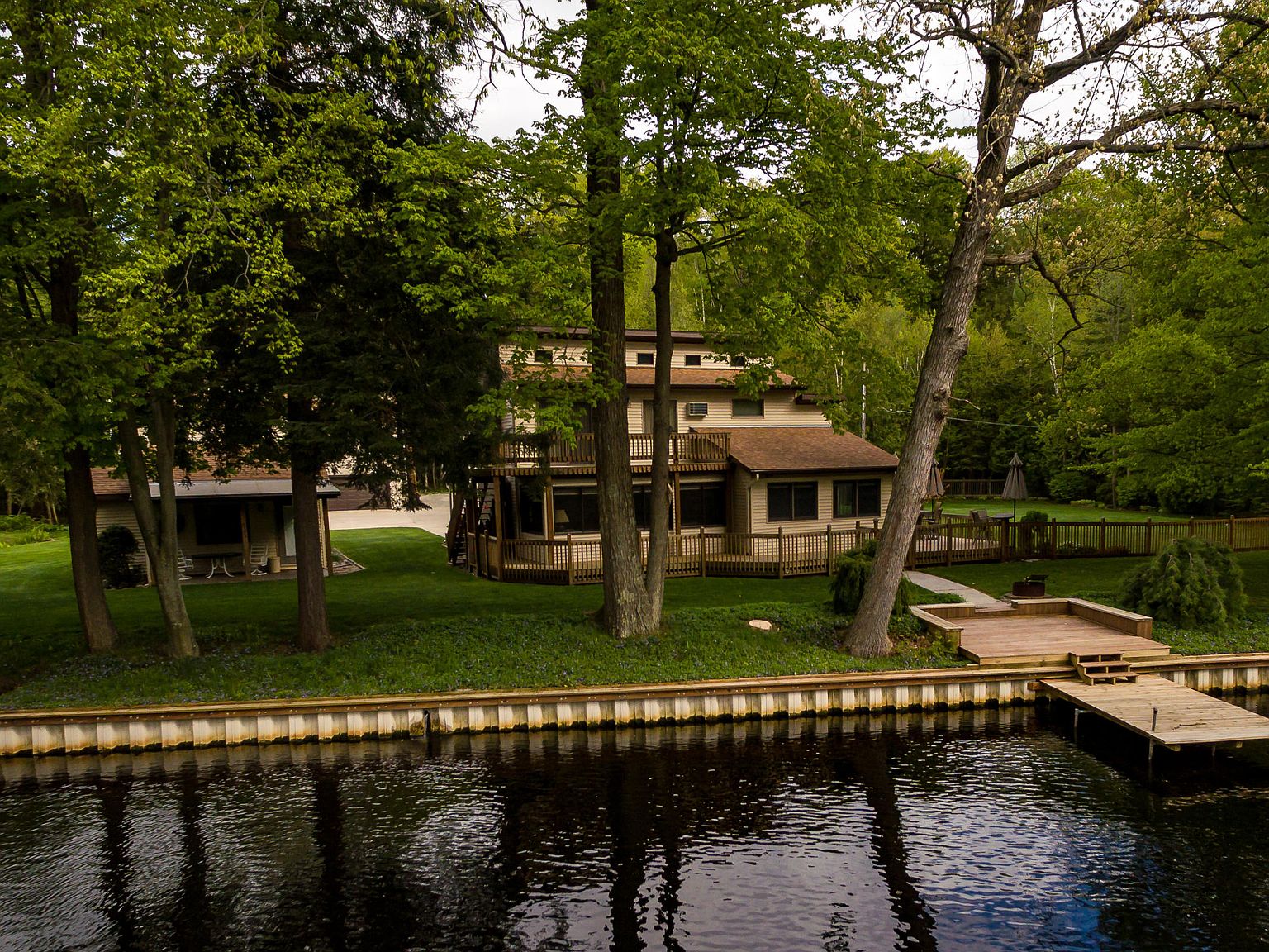 4595 S Croton Hardy Dr, Newaygo, MI 49337 | Zillow