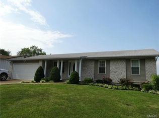 4815 Oxford Dr, Imperial, MO 63052