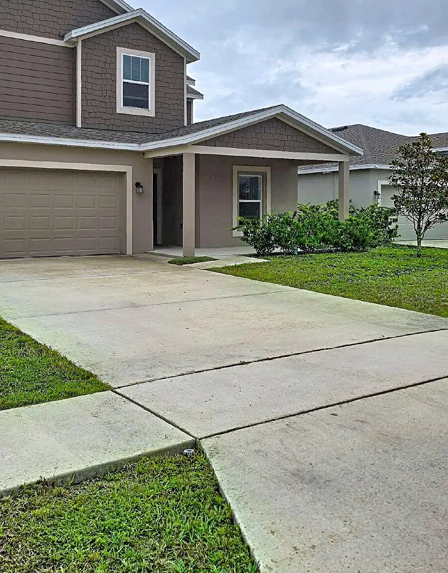 3936 Willowbrook Dr, Edgewater, FL 32141 — Photo 2
