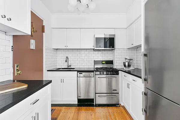 Sold by Compass | media 3